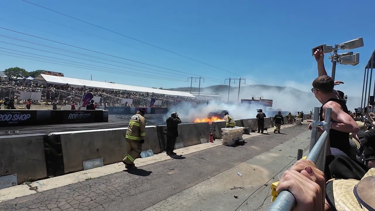 Summernats 38 Saturday Burnouts