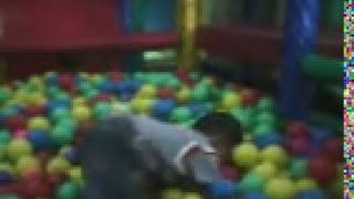 Mandi bola