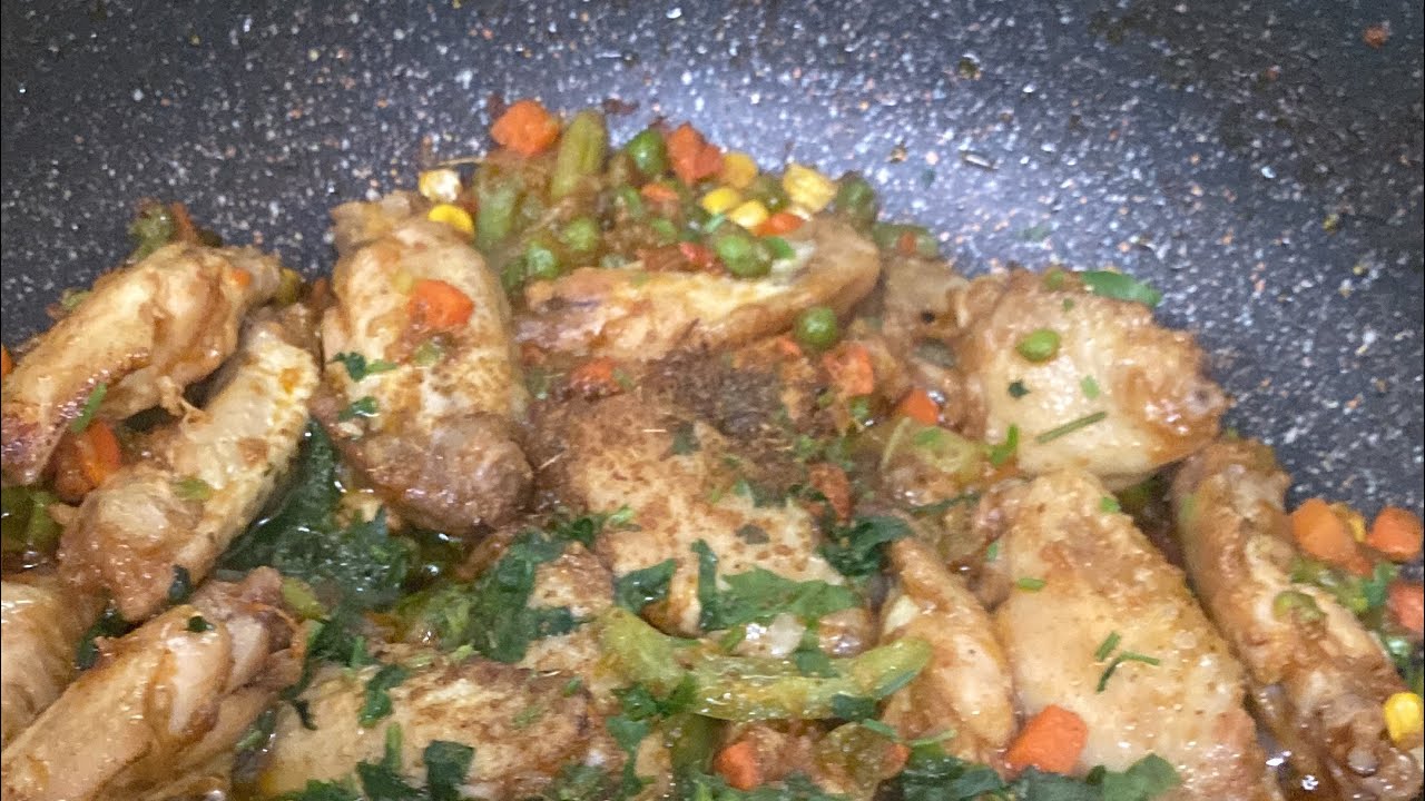 Chicken wings with vegetables recipe mazy dar YouTube