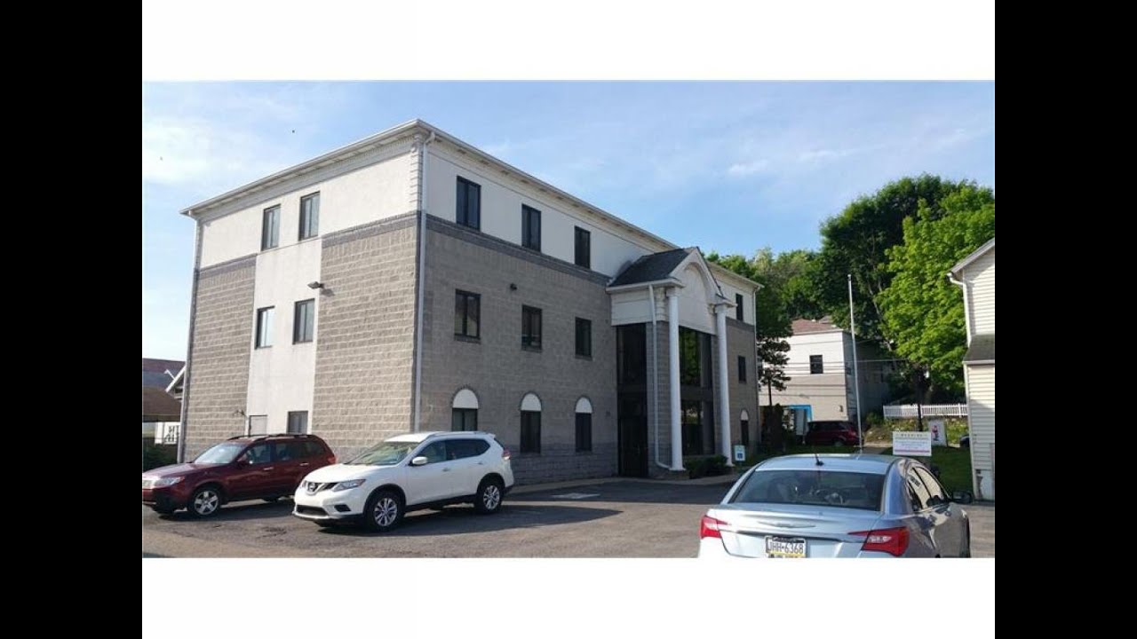 Commercial for sale - 615 5th Avenue, Coraopolis,  15108