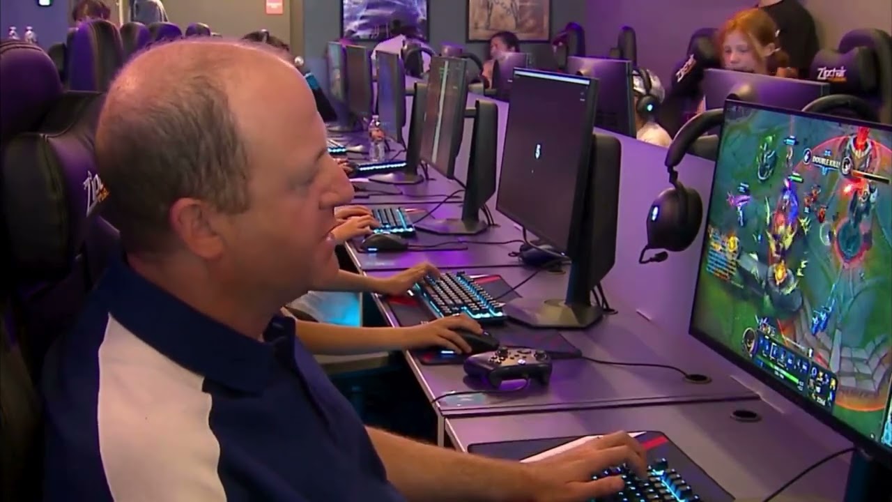 Governor Visits Valhallan Esports in Broomfield CO