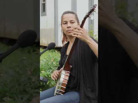 Sharing another one of our favorite North Carolina tunes “Ebenezer” with Justin Robinson #fiddletune