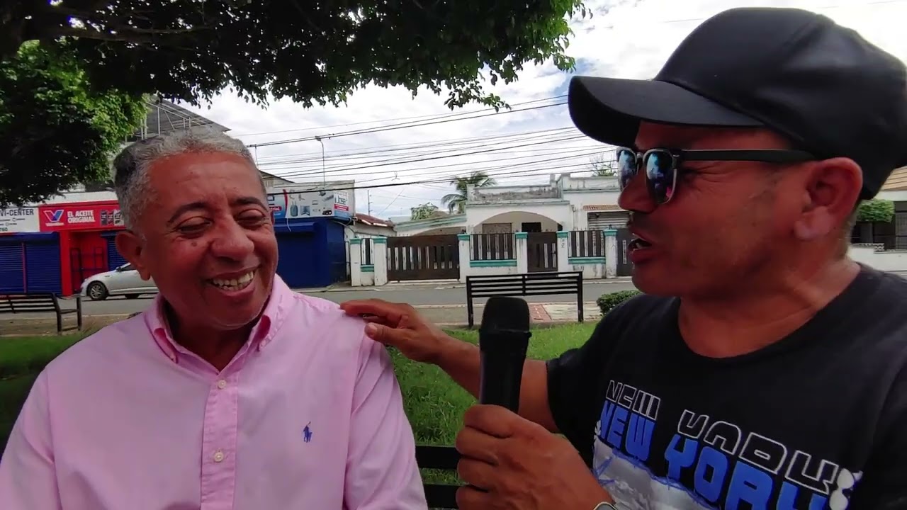Roberto Olivares Locutor Destacado en la Radio de Republica Dominicana Parte ll