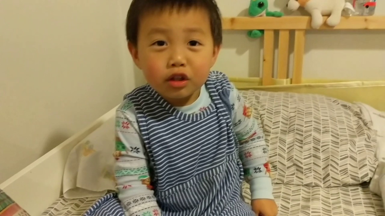 Colin singing Sound of Music's Doe a Deer 2/12/2017 YouTube