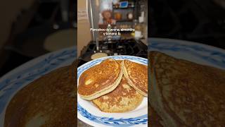 Saludables y Deliciosos pancakes de avena, banana y almendras #canaldecocina #subscribe #shorts