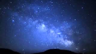 見上げてごらん夜の星を