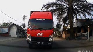 🔴 Unrevealed rear camera video clip series #2023#1101#dashcam_id part 01 (3)