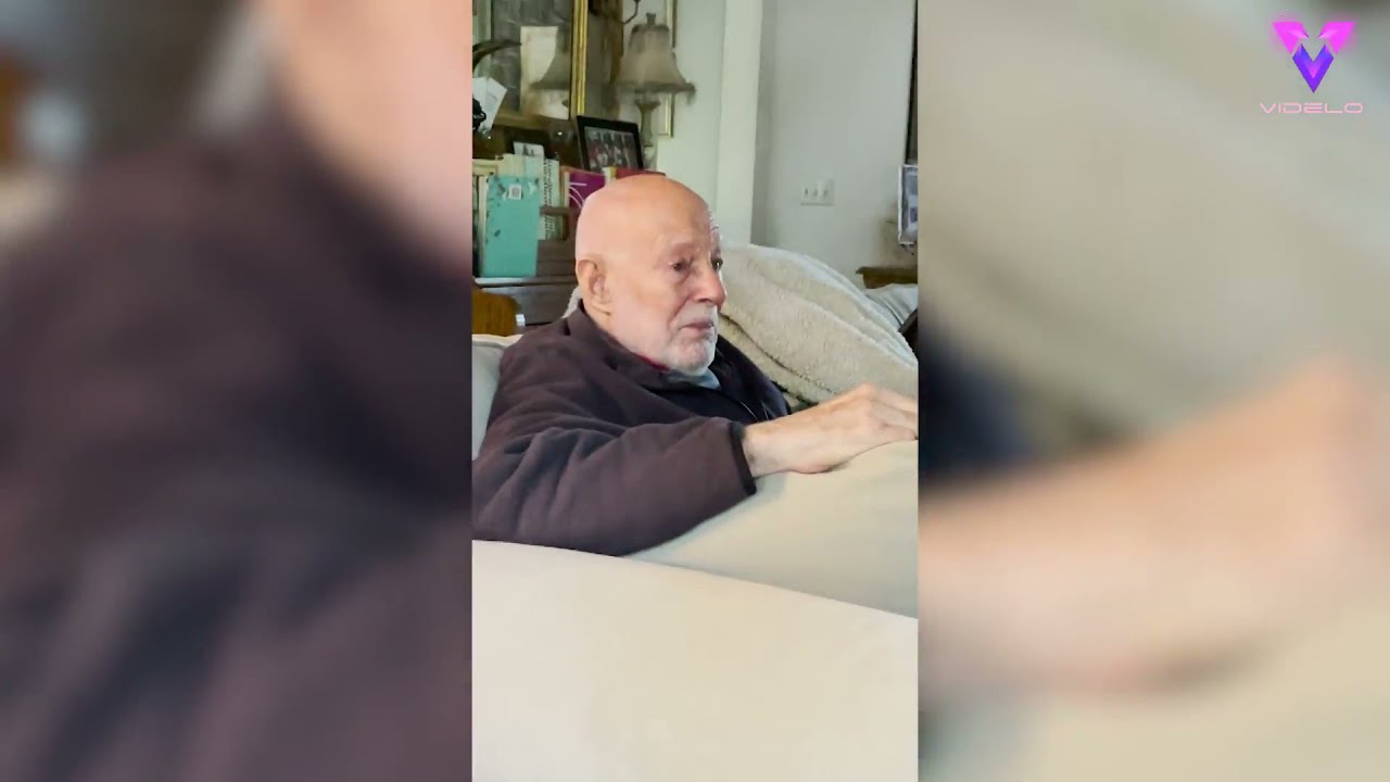 Abuelito llora al ver en video de su boda; su amada ya falleció 