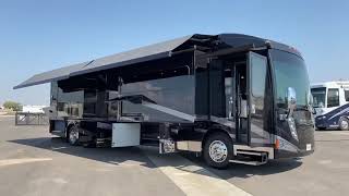 2015 Winnebago Grand Tour 42RL