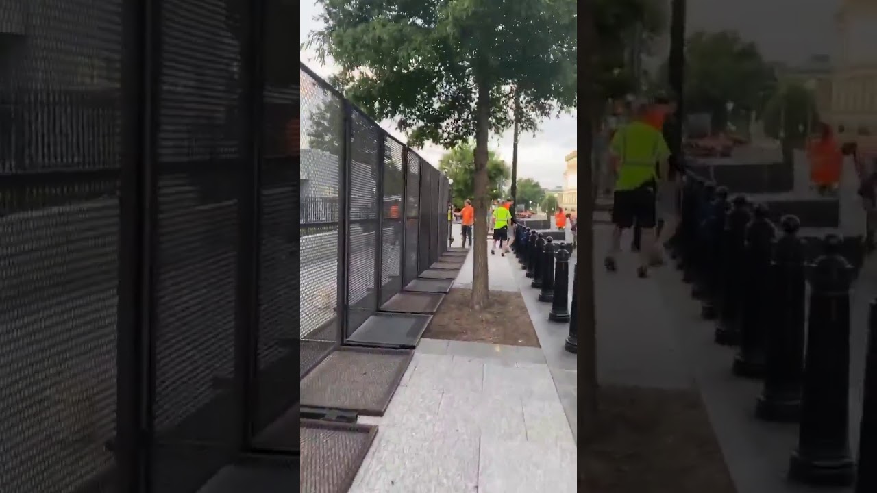 The "wall" around the White House complex is reinforced, expecting
