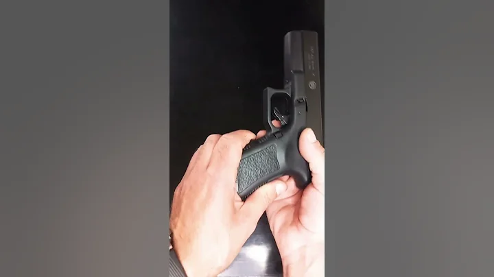 Glock 17 replica pistola a salve bruni Gap cal 9 mm top firing #feedshorts #shortsfeed #shortvideo