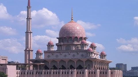 Surat Al Fatiha - سورة الفاتحة - الشيخ سعود الشريم