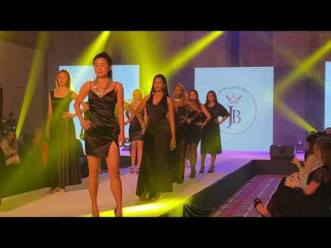 【4K】DUBAI FASHION WEEK 2021 PART 2 🇦🇪