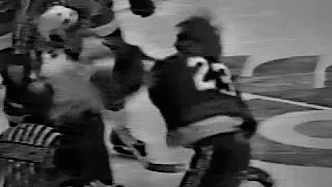 Bob Nystrom vs Mel Bridgman Feb 19, 1978