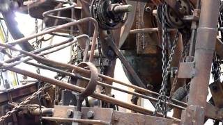 DMC-TZ7 AVCHD - Eden Project Nut Cracker