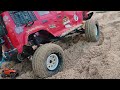Extreme RC Car Red Jeep Mudding ,Stuck, Slipping, Still Pushing! Racing Cargo ,Speed 43
