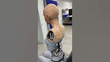 Подписывайся! Мы знаем все про роботов | Promobot #promobot #robot #robotics #robots #shorts #tech