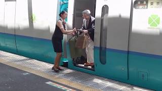 スーパービュー踊り子小田原駅到着から発車