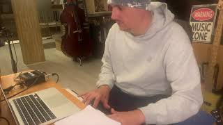 Come crearsi le proprie backing tracks (basi) in modo semplicissimo - Lezione basso 81