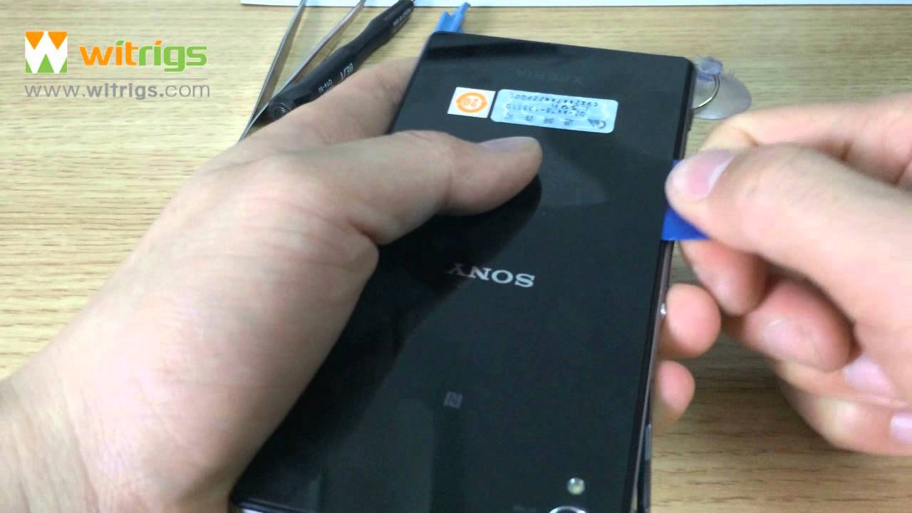 How to Open Sony Xperia Z1 Back Cover and Replace it - YouTube