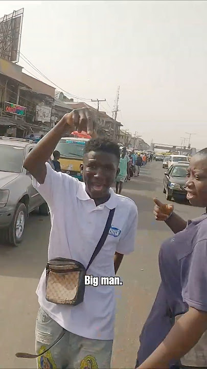 Haircut in Oshodi #lagosnigeria #naija #oshodi