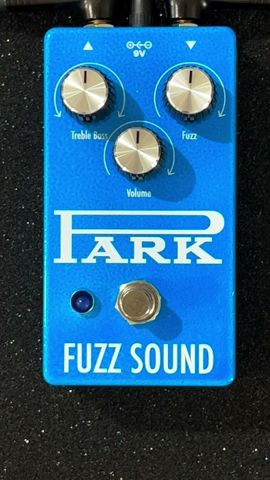 EarthQuaker Devices Park Fuzz Sound | FUZZ FRIDAY EP. XVIII - YouTube