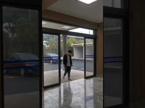 Automatic sliding sensor