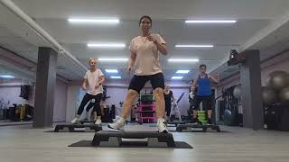 картинка: СТЕП АЭРОБИКА ЦЕЛАЯ ТРЕНИРОВКА / STEP AEROBICS