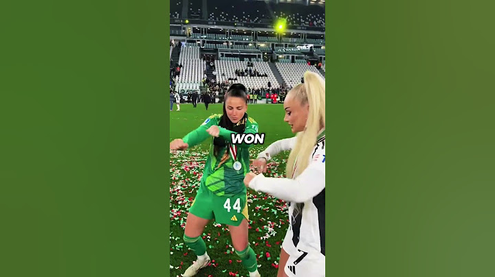 Jack Grealish shooting his shot at Alisha Lehmann. 🤣😭