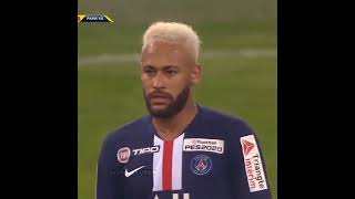 Neymar passes ball by his butt