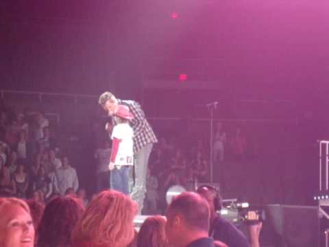 Rascal Flatts and Samantha "My Wish" 2-6-09