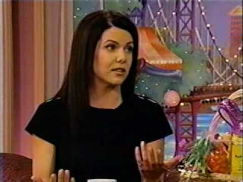 Video: Lauren Graham Net Değer: Wiki, Evli, Aile, Düğün, Maaş, Kardeşler