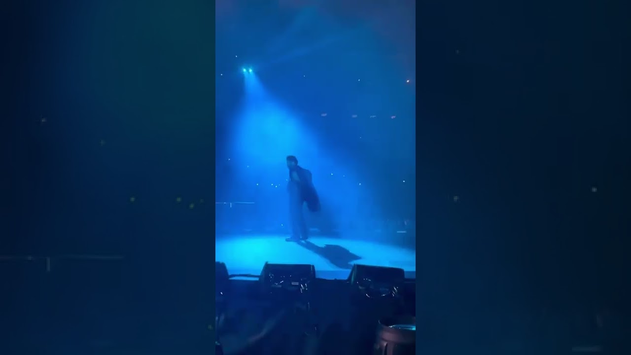 The Weeknd wears the iconic red jacket for the last time at his show in Las Vegas