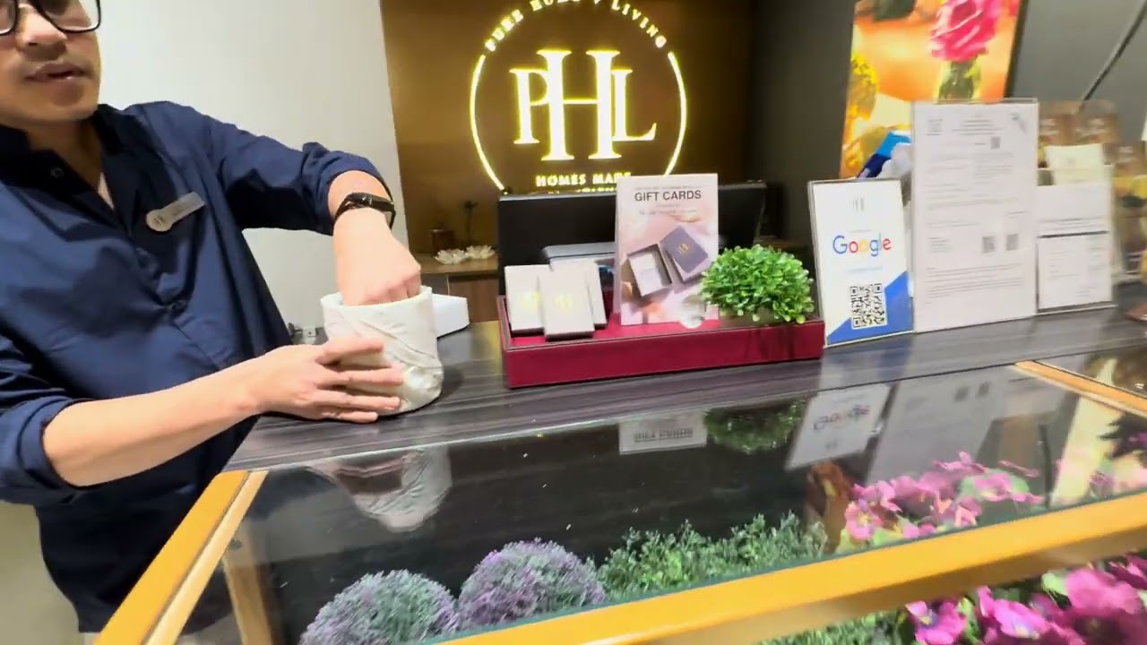 Day 2 in Delhi | Shopping at DLF Avenue Mall & Family Dinner