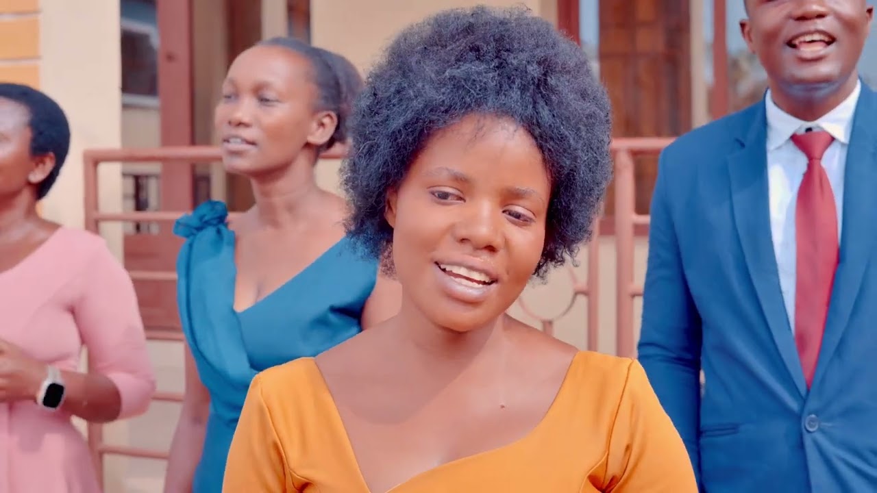 Hozana by Chorale Bon berger/Ruziba SDA