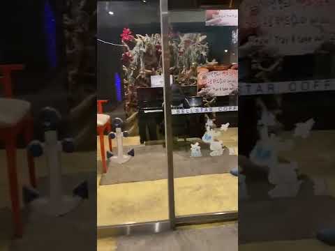 피아노 치다 들켰다