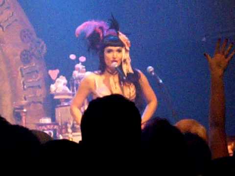 Emilie Autumn Montreal - Kisses and Rat Games
