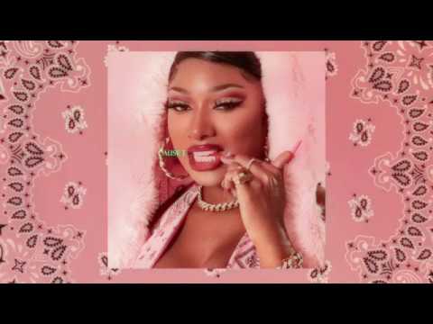 Megan Thee Stallion - Girls in the Hood [Lyric Video]