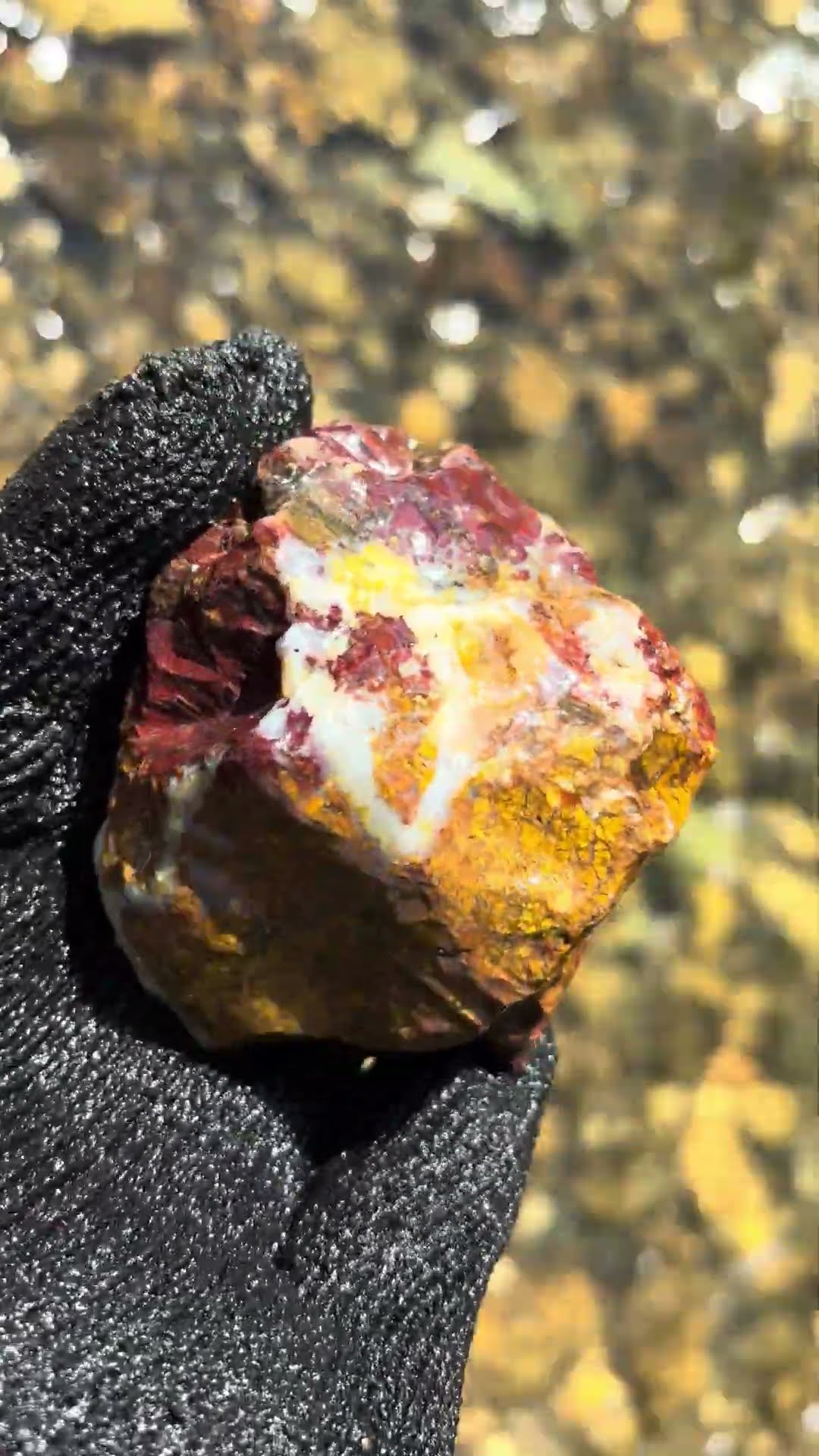 玉髄と碧玉Chalcedony and jasper#shorts #stone #gemstone #asmr