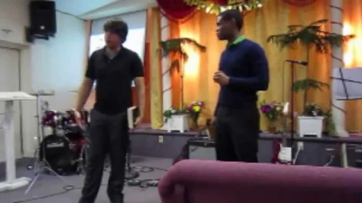 Edward Solano: Abiding to God  :: Sujétandose a Dios