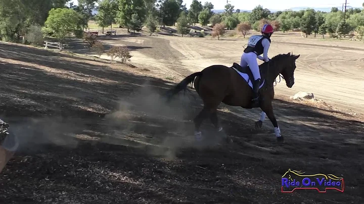 051XC Betsey Bennitt Strohl on Zia CCI2* Long Cros...
