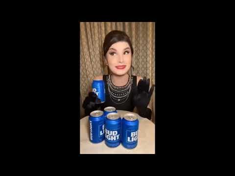 Bud Light - March Madness, ft. Dylan Mulvaney (2023)