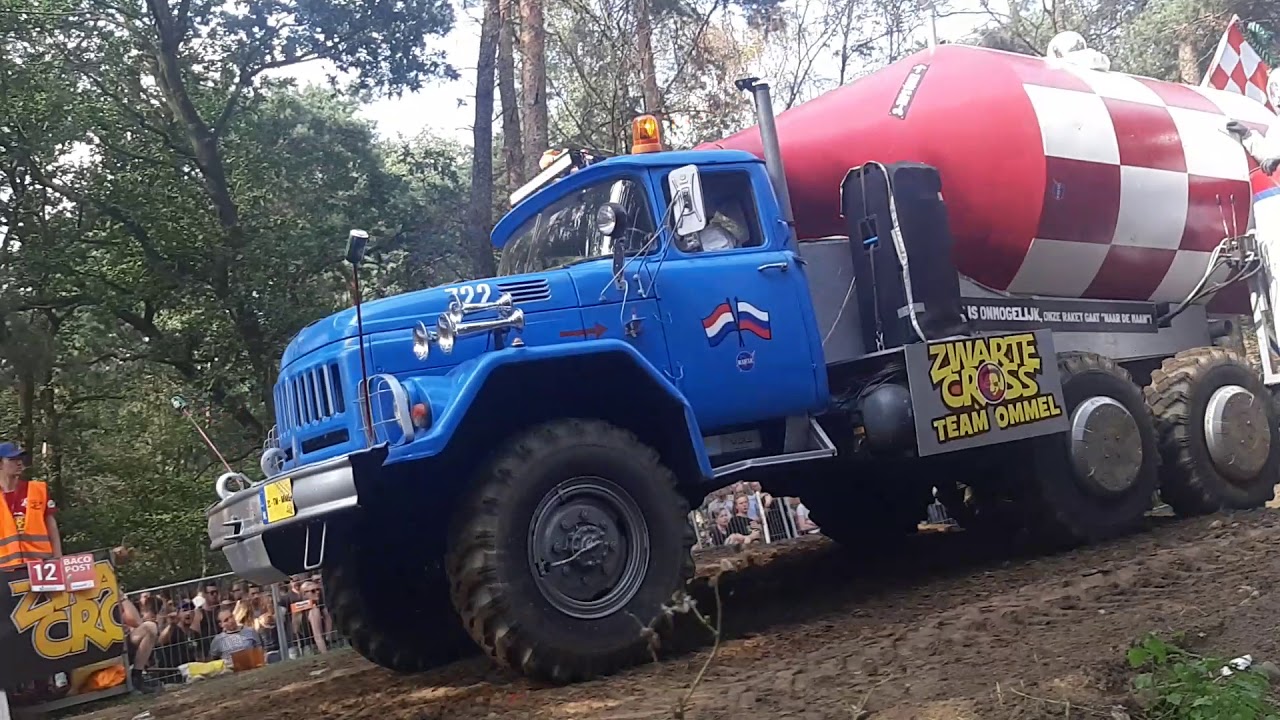 Zwaargewicht klasse zwarte cross 2019