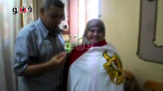 مدير إدارة قويسنا يُلبس مخترعة المنوفية علم مصر