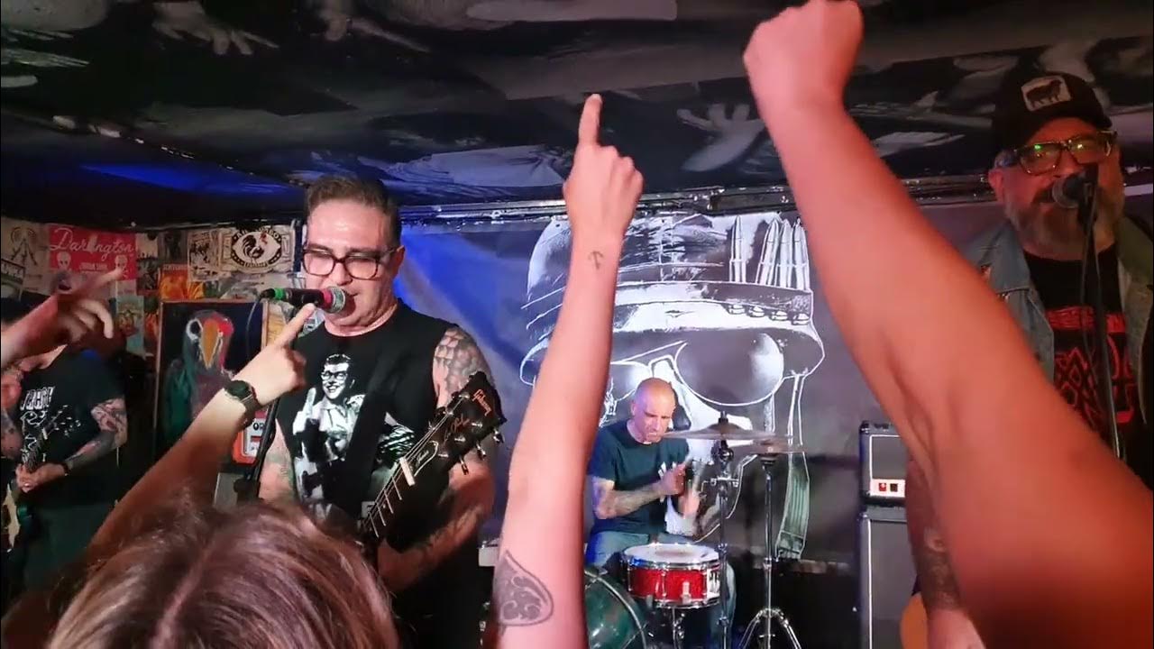 The Manges - Another Day (Live @ Skaletta Rock Club) The Manges - Another Day (Live @ Skaletta Rock Club)