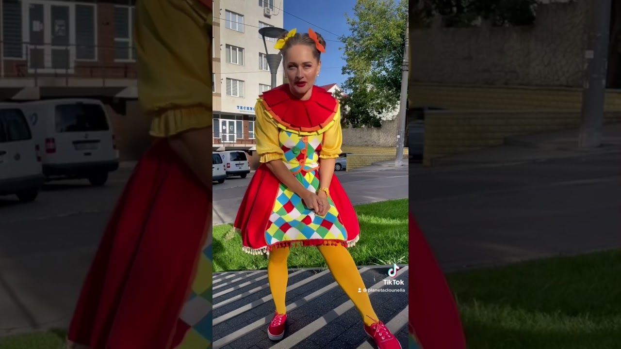 Care e formula chimica a apei? :)) Ghici ce a spus Gogonell.