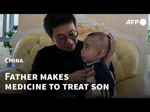 The Chinese dad making medicine to treat his dying son | AFP