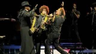 Clarence Clemons "Vs" Jake Clemons (sax in Drive all night)