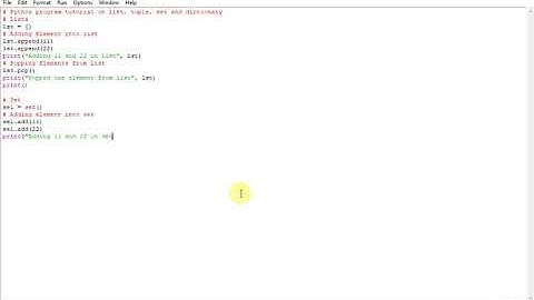 Python program to combine values in a list of dictionaries