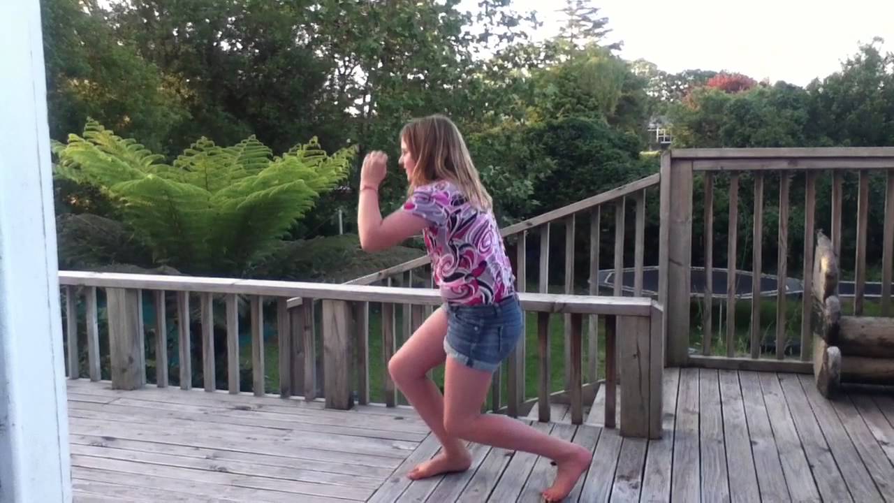 Bri's Jump Jam Routine - YouTube